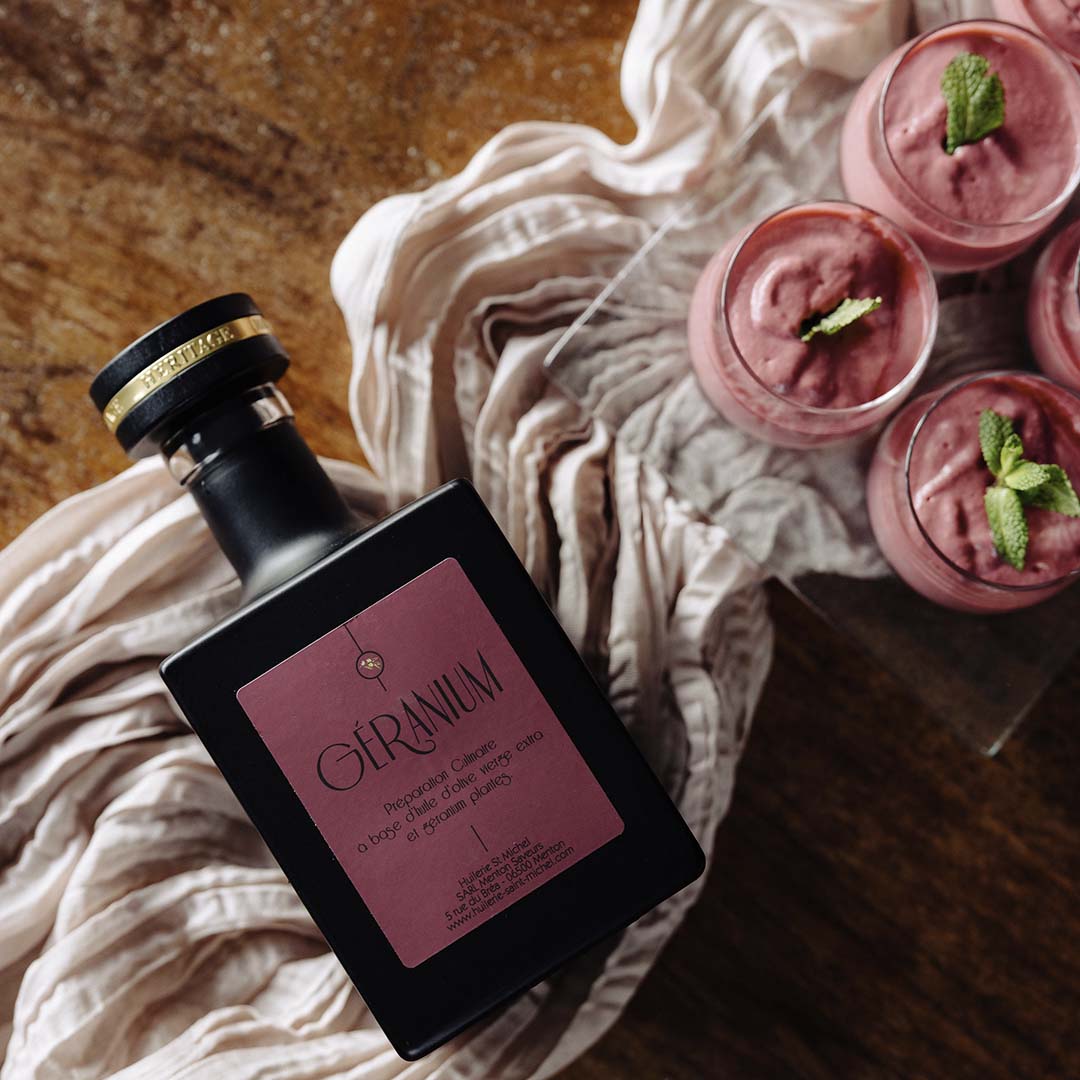 Verrines de mousse de betteraves & huile d'olive au Géranium