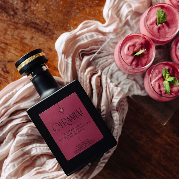 Verrines de mousse de betteraves & huile d'olive au Géranium