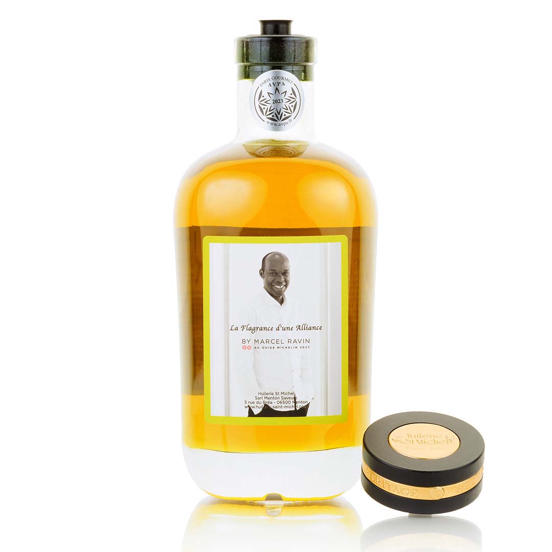 Olive oil with Turmeric di Mandja (Chef Marcel Ravin)